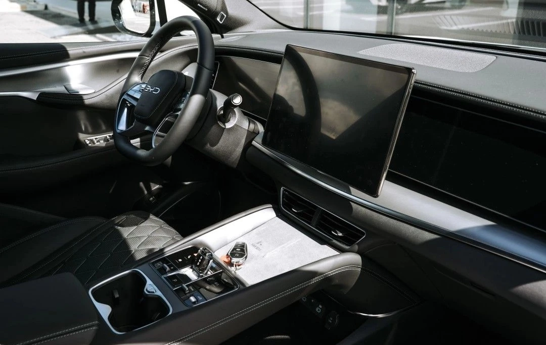 BYD Sealion 7, снимка 5 - Автомобили и джипове - 55059513