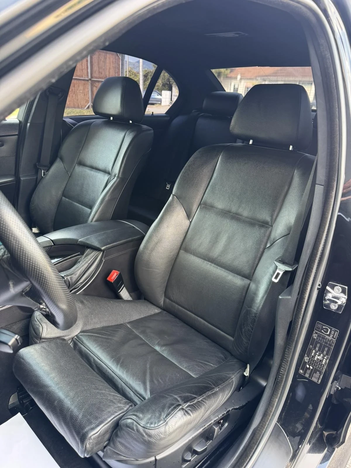 BMW 530 3.0D 218к.с * М-Пакет* , снимка 12 - Автомобили и джипове - 55155094