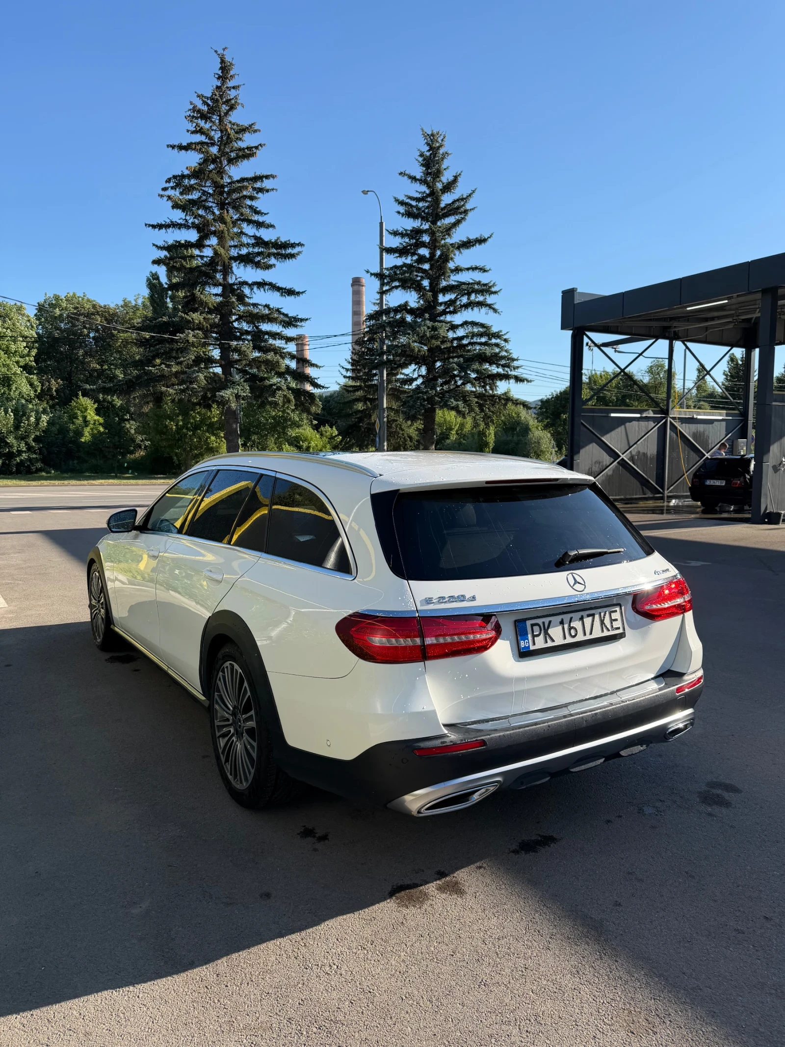 Mercedes-Benz E 220 D 4MATIC All-TERRAIN, снимка 5 - Автомобили и джипове - 55157691