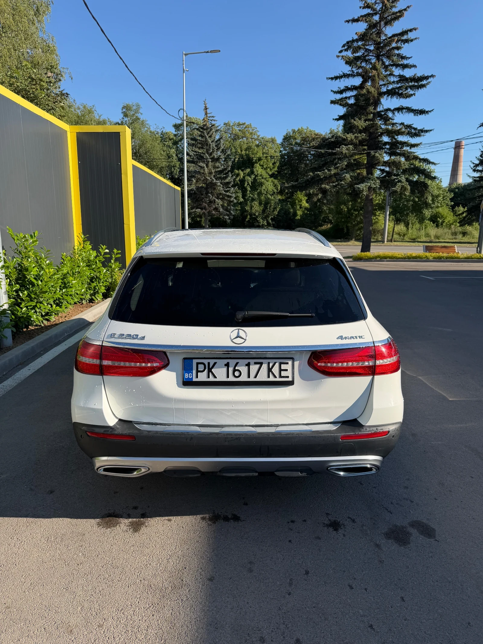 Mercedes-Benz E 220 D 4MATIC All-TERRAIN, снимка 4 - Автомобили и джипове - 55157691
