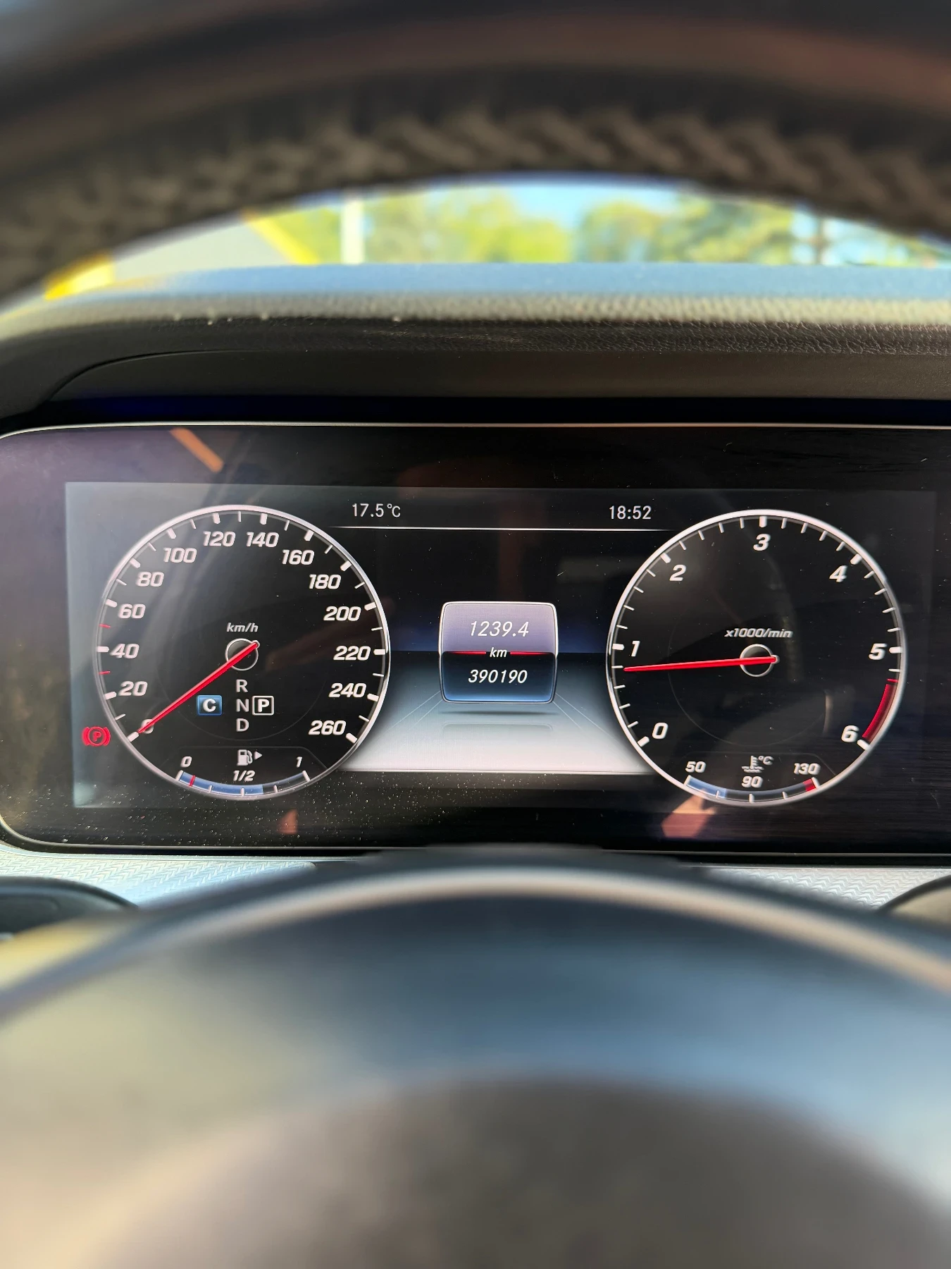 Mercedes-Benz E 220 D 4MATIC All-TERRAIN, снимка 12 - Автомобили и джипове - 55157691