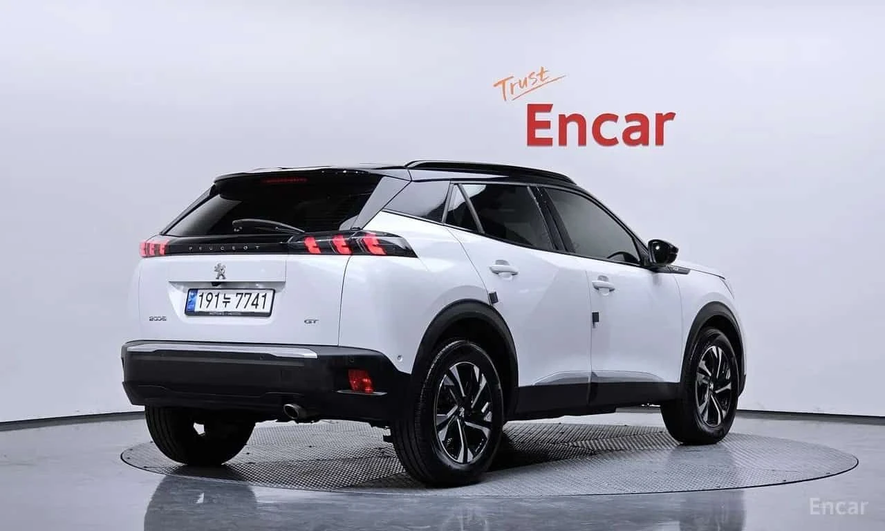 Peugeot 2008 BlueHDi GT | АВТОКРЕДИТ БЕЗ ПЪРВОНАЧАЛНА ВНОСКА, снимка 2 - Автомобили и джипове - 55589565