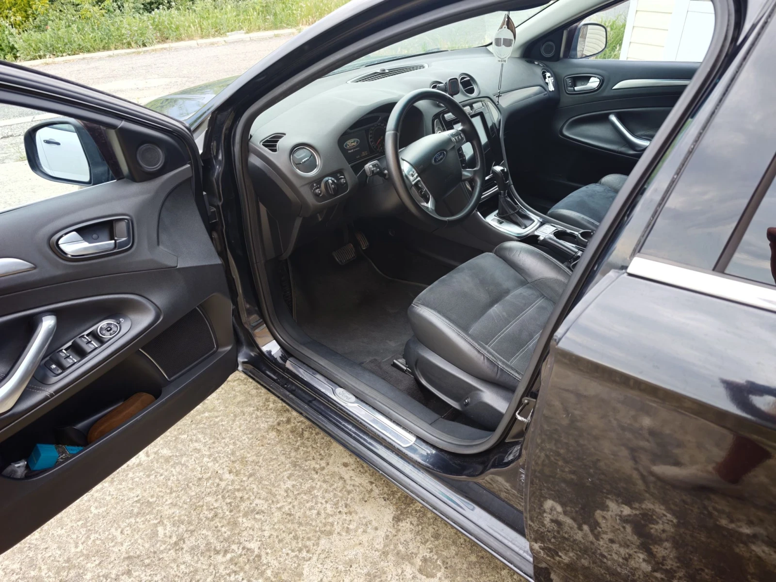 Ford Mondeo, снимка 9 - Автомобили и джипове - 55792273