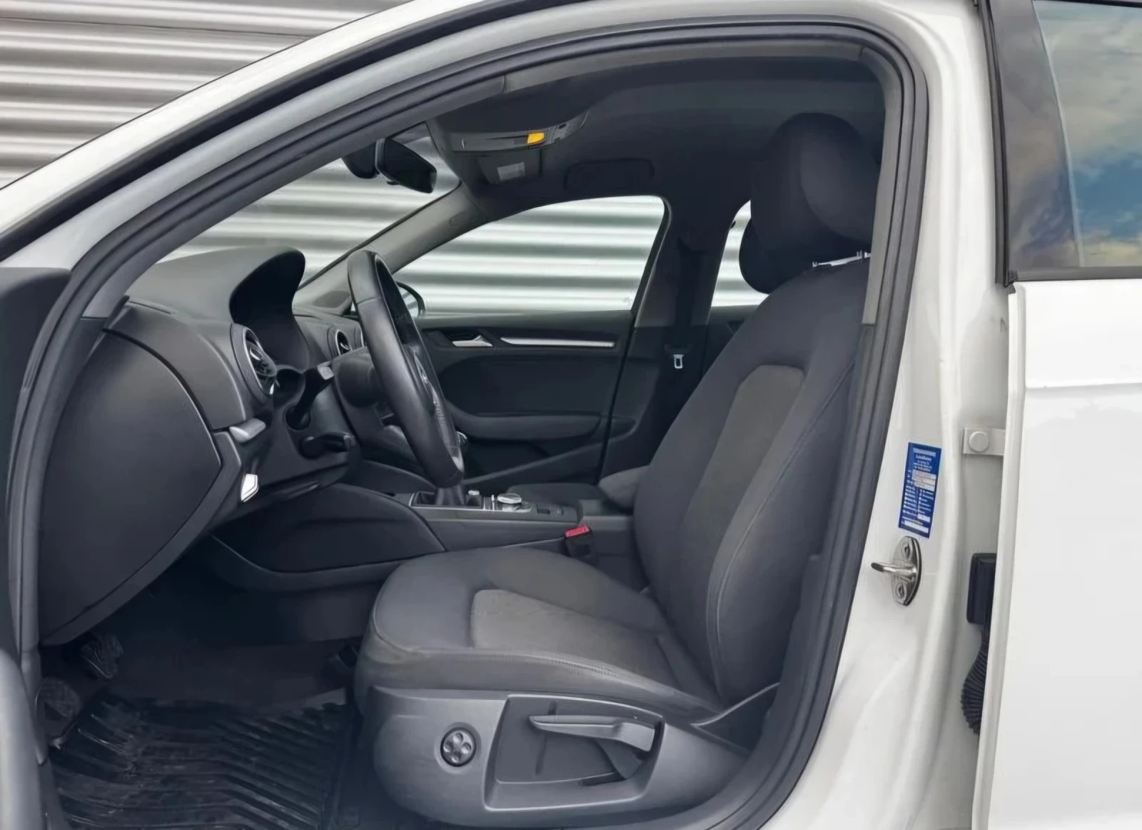 Audi A3 2.0TDI* QUATTRO* NAVI* LED, снимка 4 - Автомобили и джипове - 55950808