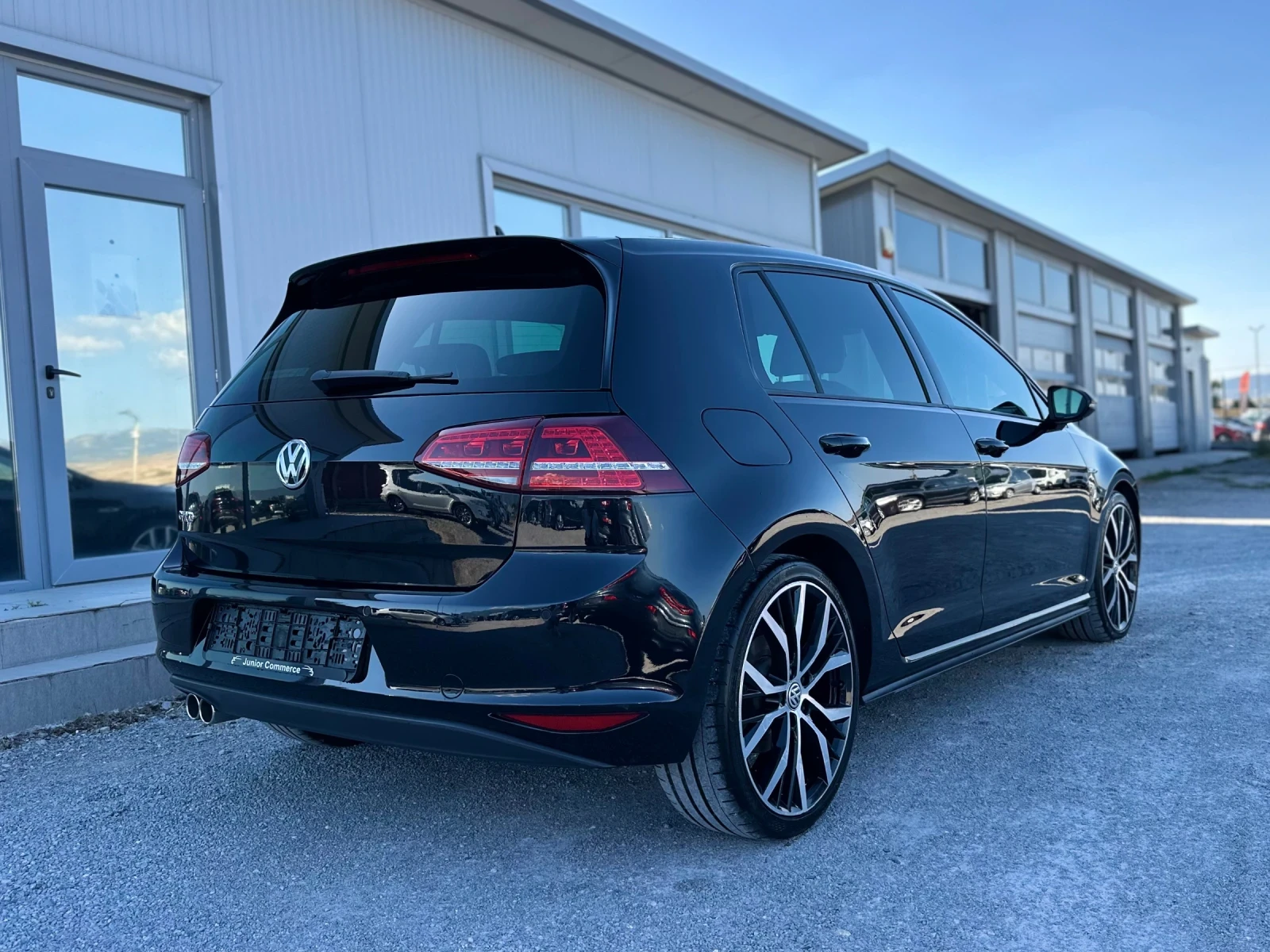 VW Golf 2.0TDI-184-GTD-РЕАЛЕН ПРОБЕГ-XENON-LED, снимка 5 - Автомобили и джипове - 56016241