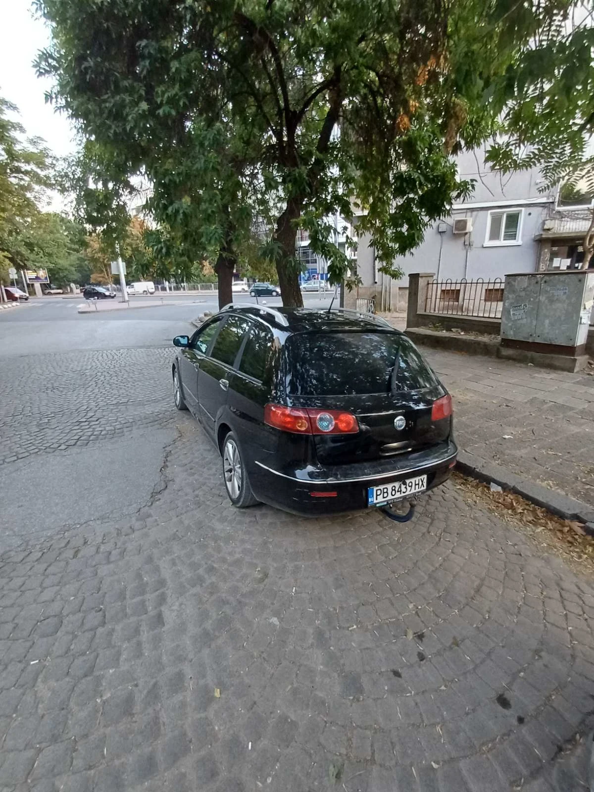 Fiat Croma 1.9, снимка 2 - Автомобили и джипове - 56086086