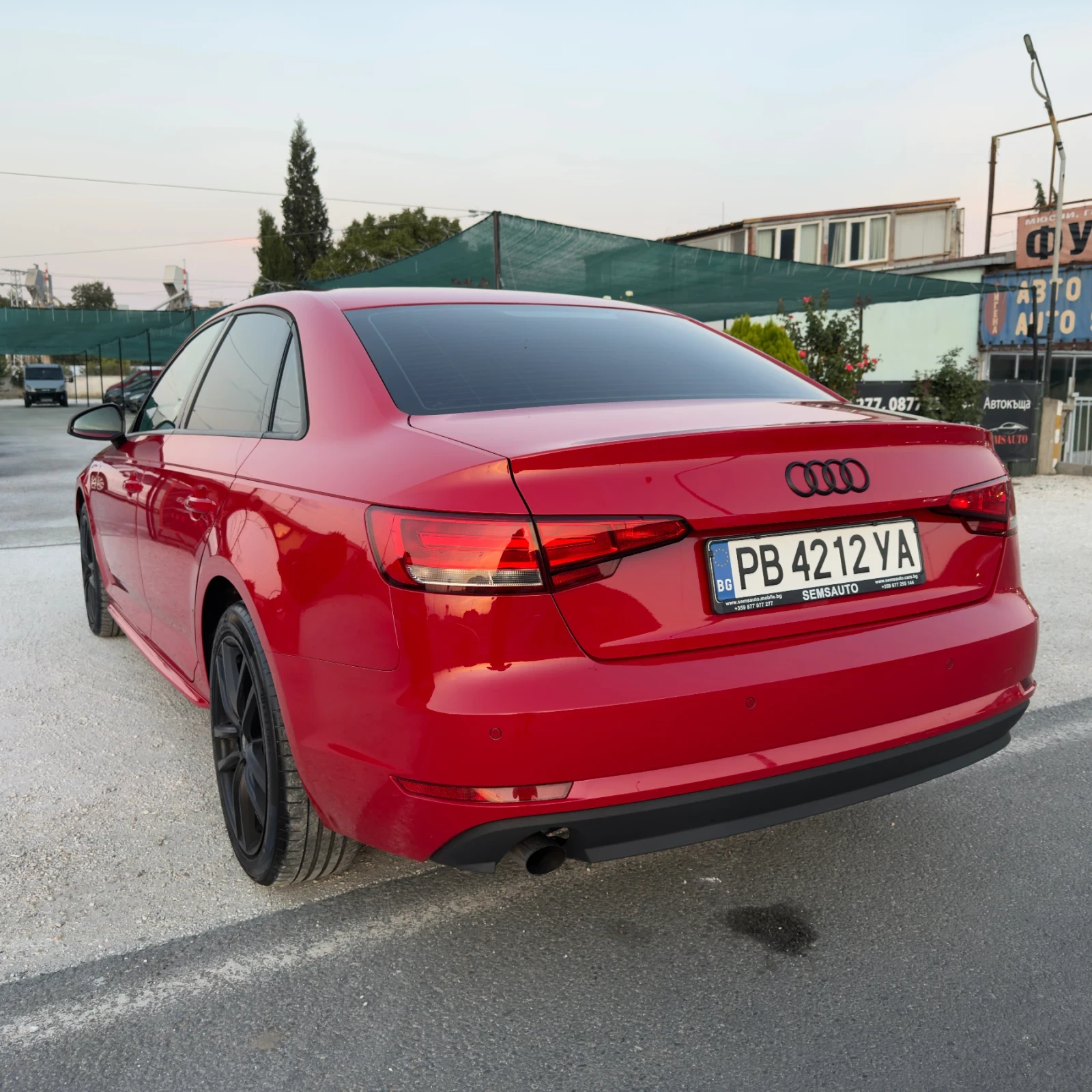 Audi A4 1.4 TFSI S-Tronic Carplay, снимка 6 - Автомобили и джипове - 56144020