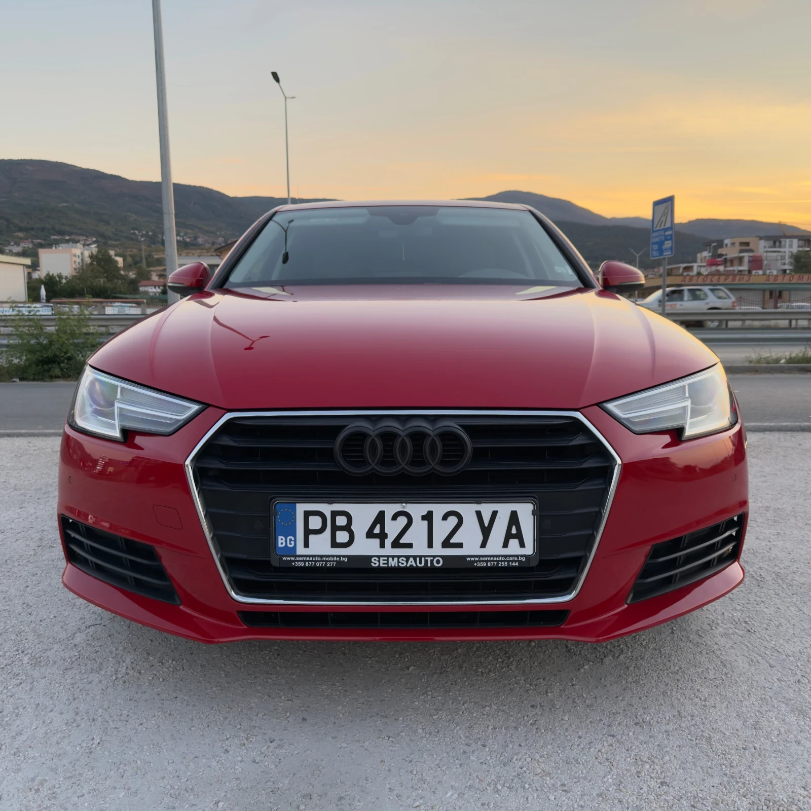 Audi A4 1.4 TFSI S-Tronic Carplay, снимка 2 - Автомобили и джипове - 56144020
