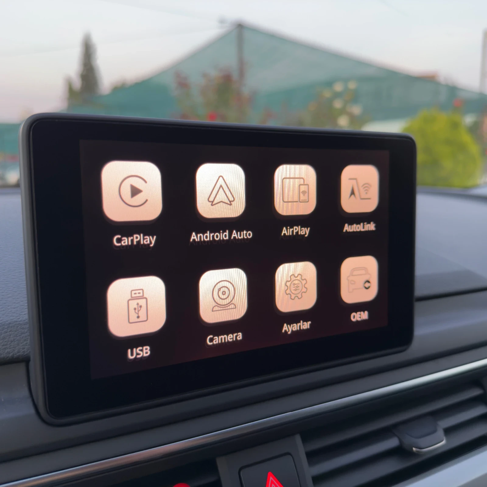 Audi A4 1.4 TFSI S-Tronic Carplay, снимка 16 - Автомобили и джипове - 56144020