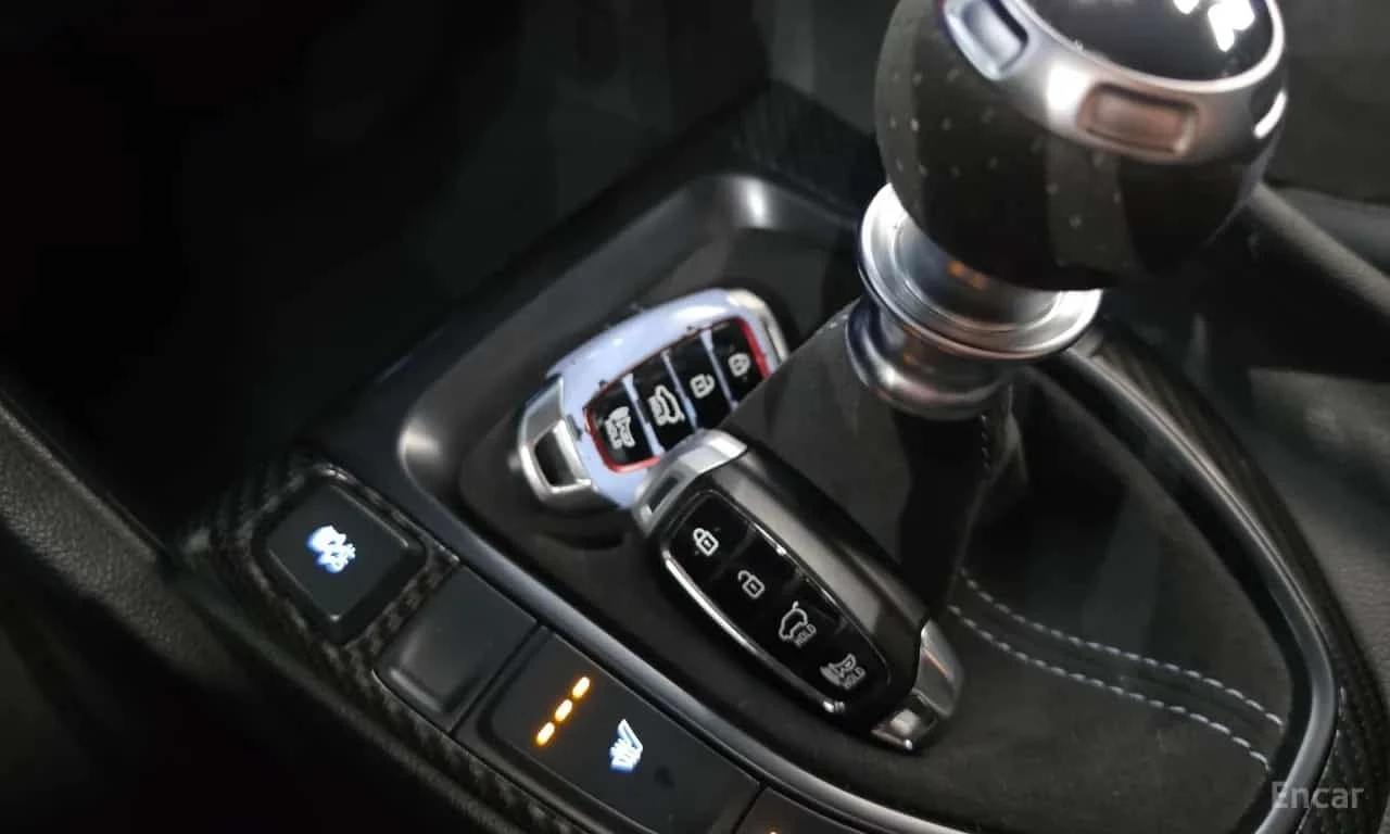 Hyundai Veloster  * 2.0 N * ФИНАНСИРАНЕ, снимка 15 - Автомобили и джипове - 56663184
