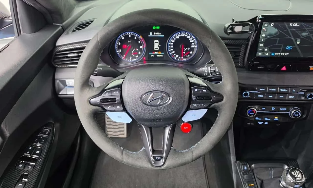 Hyundai Veloster  * 2.0 N * ФИНАНСИРАНЕ, снимка 13 - Автомобили и джипове - 56663184