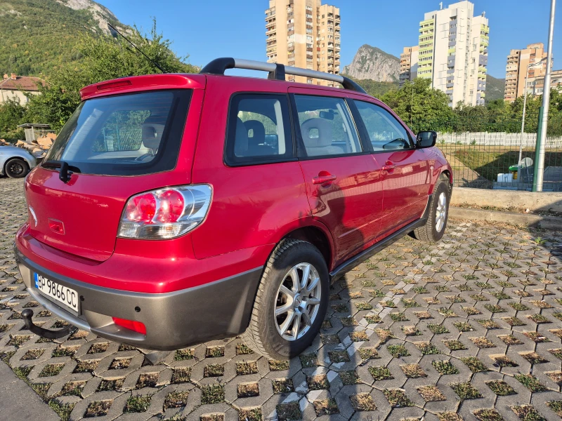 Mitsubishi Outlander, снимка 2 - Автомобили и джипове - 47196047