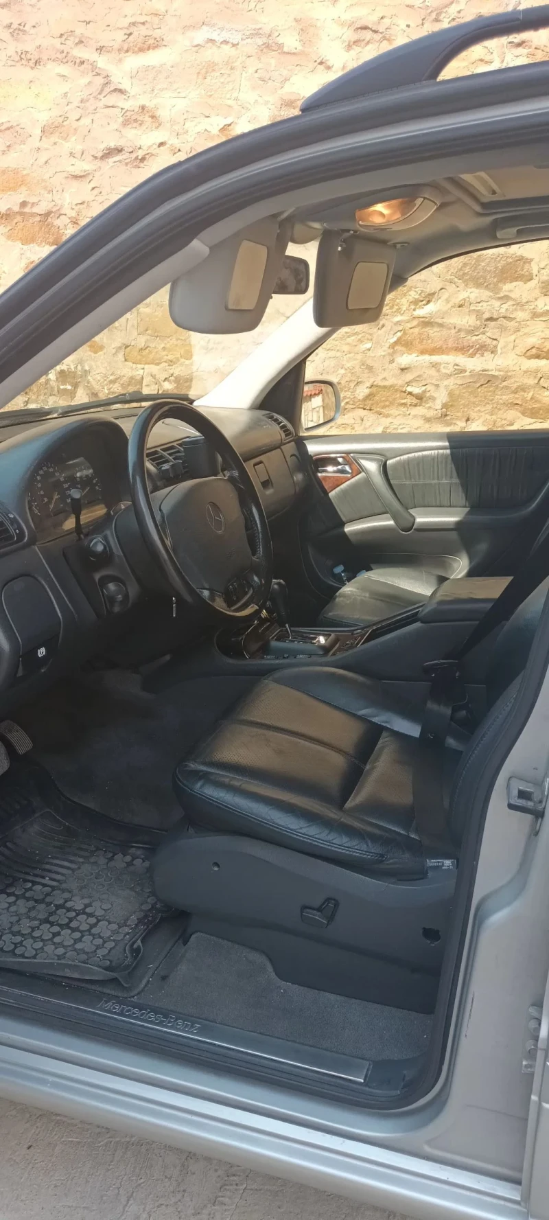 Mercedes-Benz ML 320, снимка 7 - Автомобили и джипове - 50952669