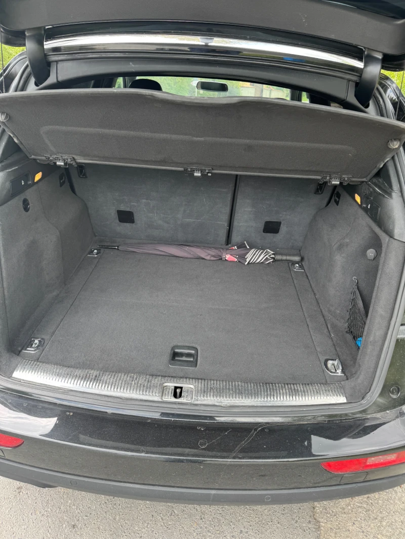 Audi Q5, снимка 13 - Автомобили и джипове - 52353901