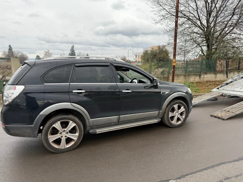 Chevrolet Captiva 2.2 cdti, снимка 4 - Автомобили и джипове - 52467251