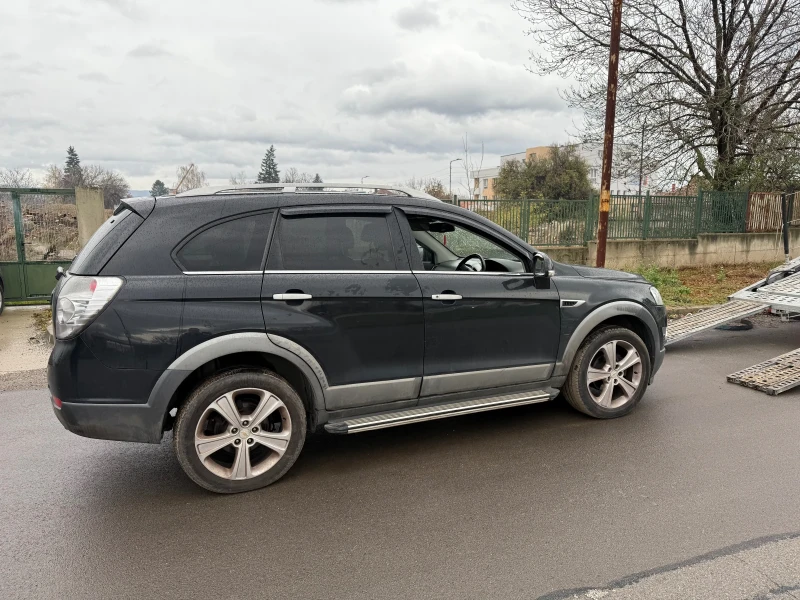 Chevrolet Captiva 2.2 cdti, снимка 7 - Автомобили и джипове - 52467251