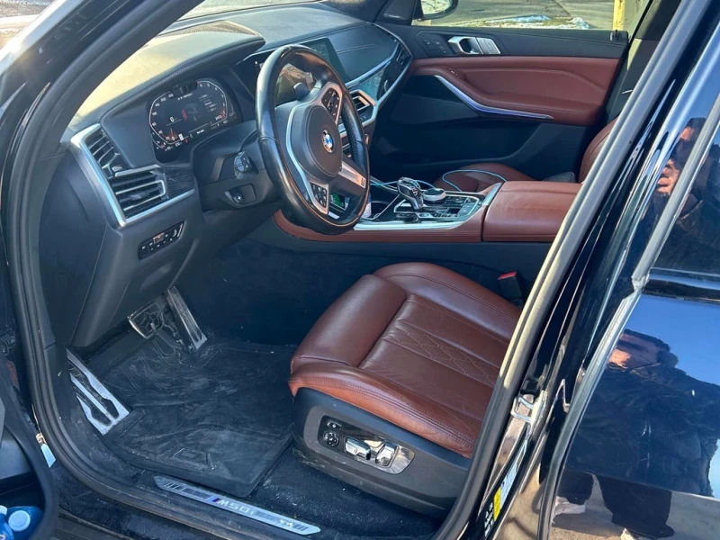 BMW X7 * M50i * CARFAX * БЕЗ ПЪРВОНАЧАЛНА ВНОСКА, снимка 6 - Автомобили и джипове - 52847938