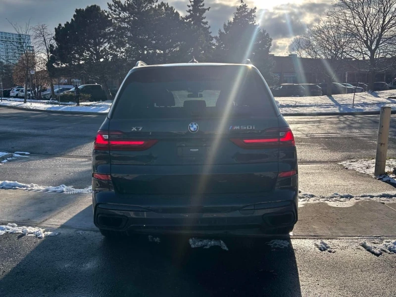 BMW X7 * M50i * CARFAX * БЕЗ ПЪРВОНАЧАЛНА ВНОСКА, снимка 5 - Автомобили и джипове - 52847938