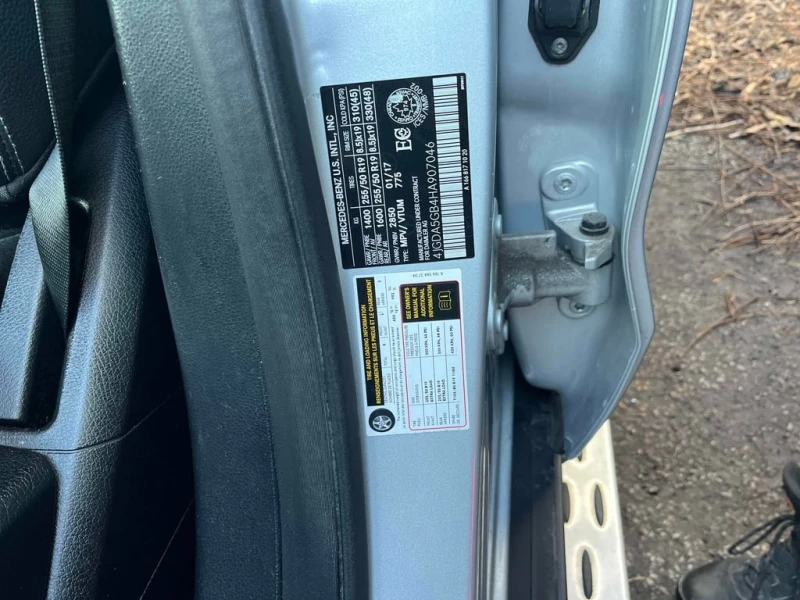 Mercedes-Benz GLE * 400 * CARFAX * БЕЗ ПЪРВОНАЧАЛНА ВНОСКА, снимка 10 - Автомобили и джипове - 53126830