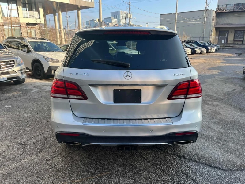 Mercedes-Benz GLE * 400 * CARFAX * БЕЗ ПЪРВОНАЧАЛНА ВНОСКА, снимка 4 - Автомобили и джипове - 53126830