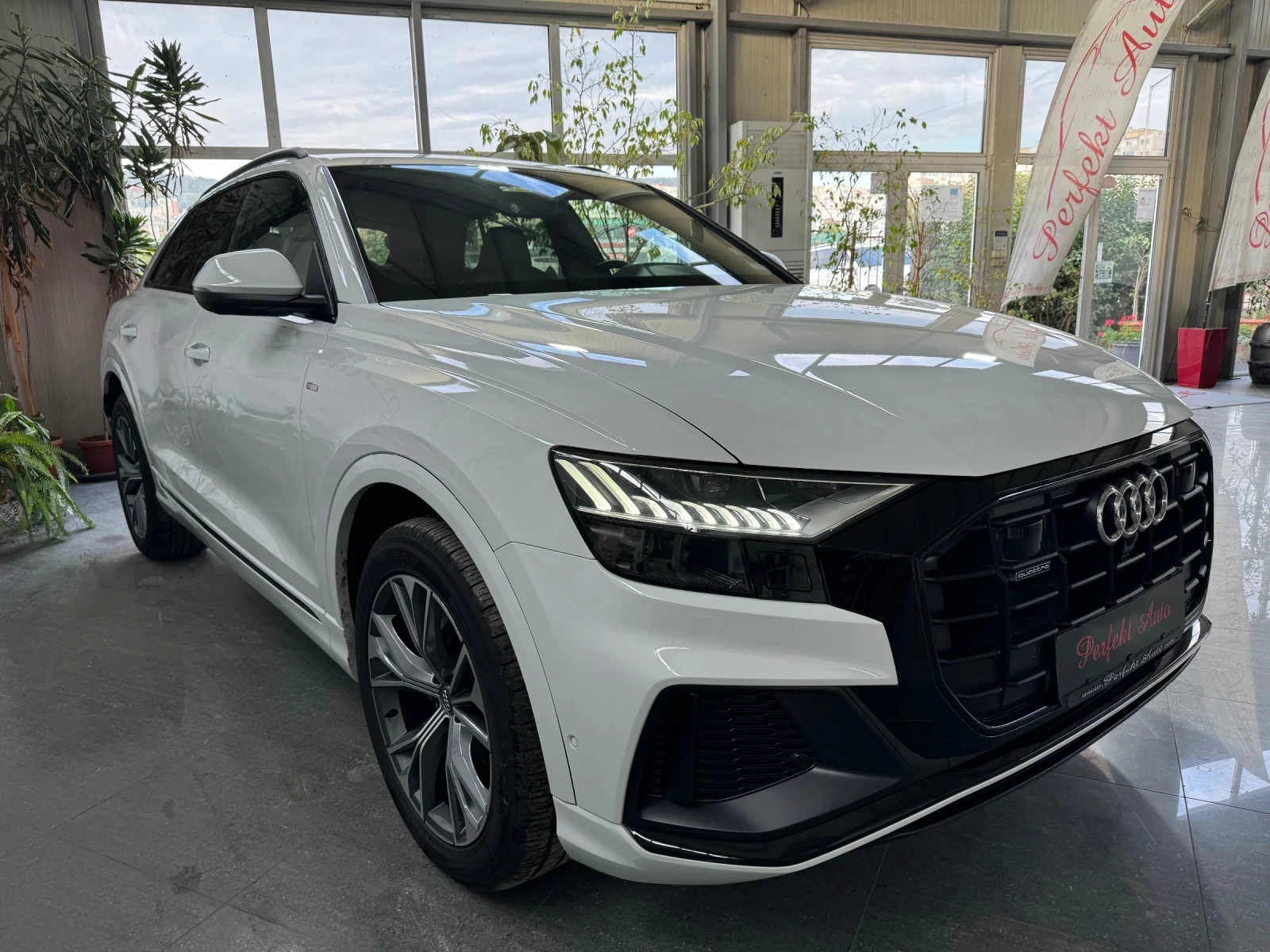 Audi Q8 50 TDI QUATTRO* BANG & OLUFSEN * RS Седалки - изображение 3