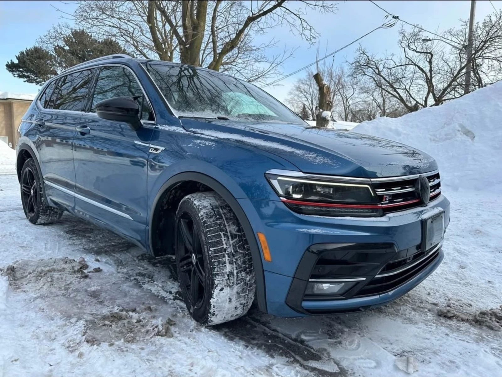 VW Tiguan R-line/Panorama/360/Fender audio/2 ключа - изображение 3