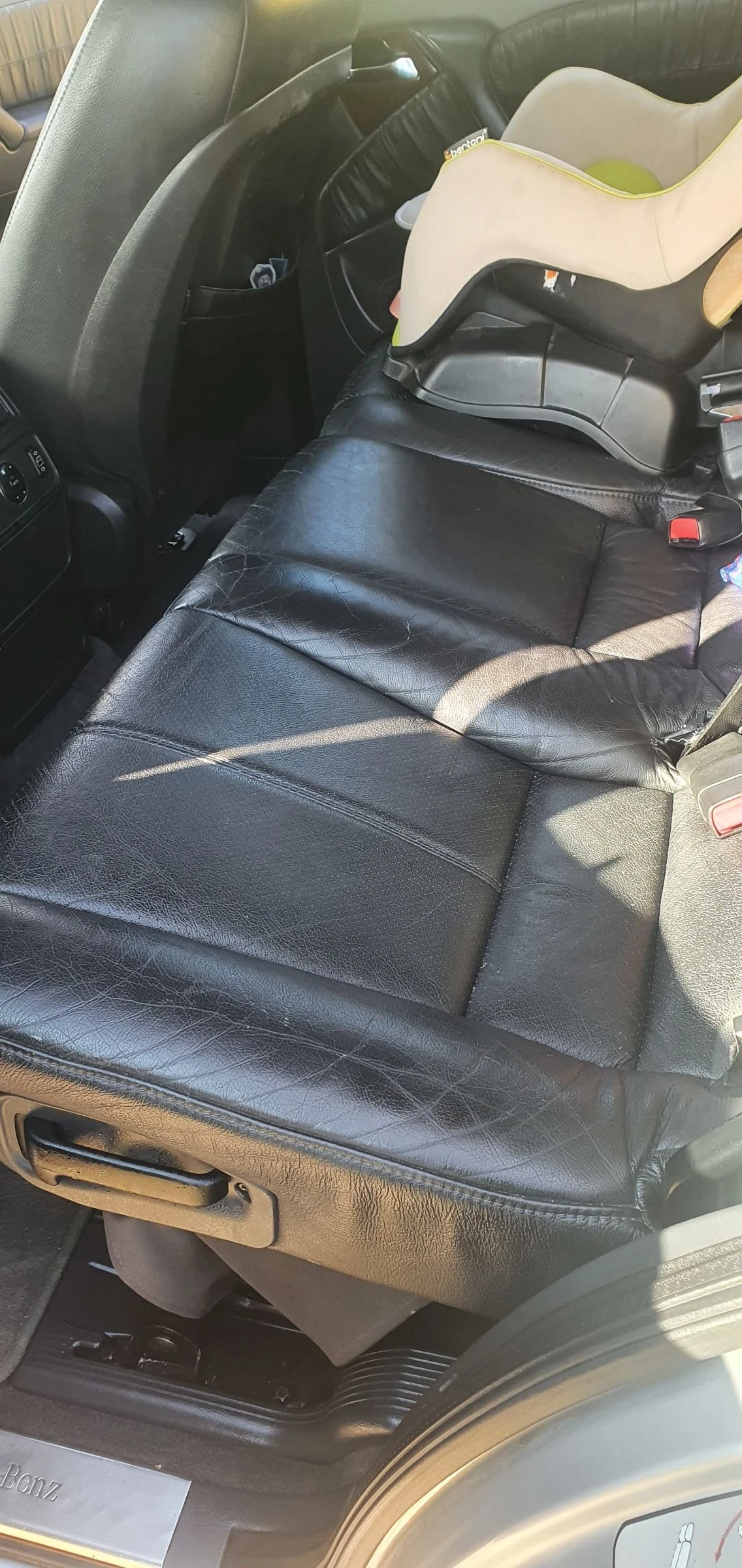 Mercedes-Benz ML 270, снимка 9 - Автомобили и джипове - 53922409