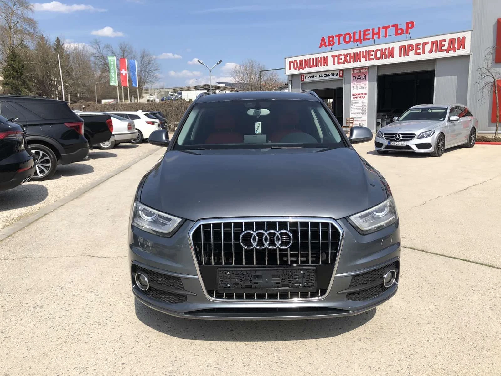 Audi Q3 S-Line Facelift NAVI, снимка 2 - Автомобили и джипове - 53992543