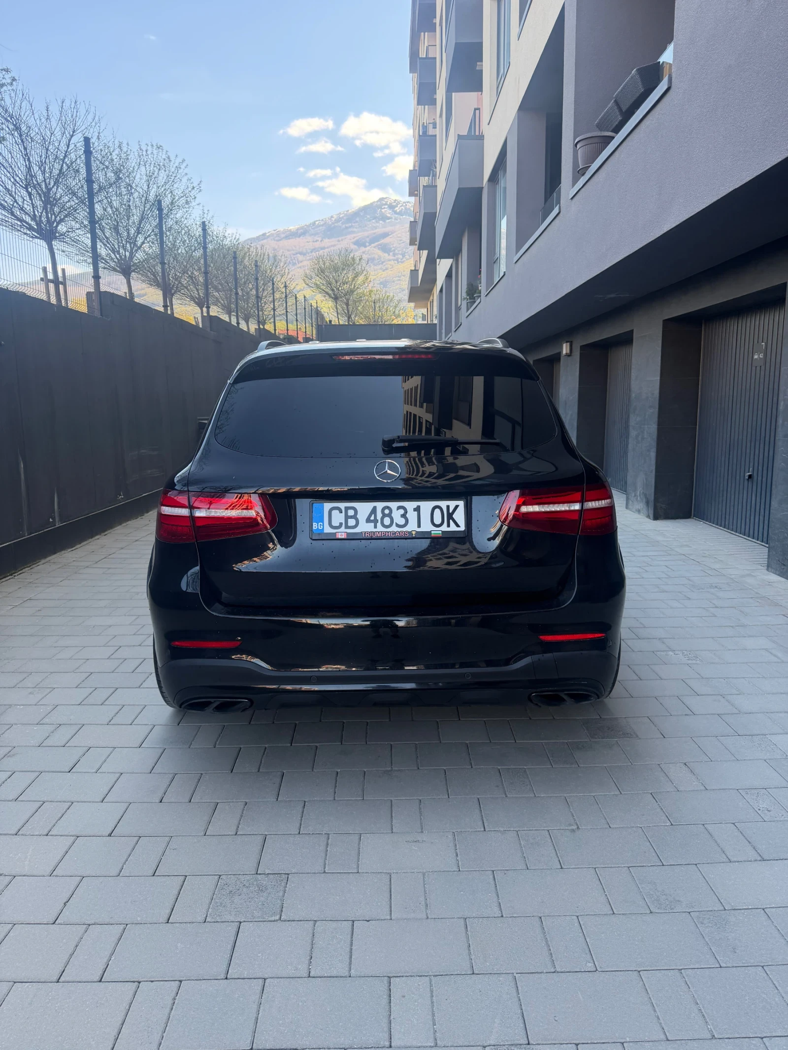 Mercedes-Benz GLC 43 AMG, снимка 6 - Автомобили и джипове - 54314833