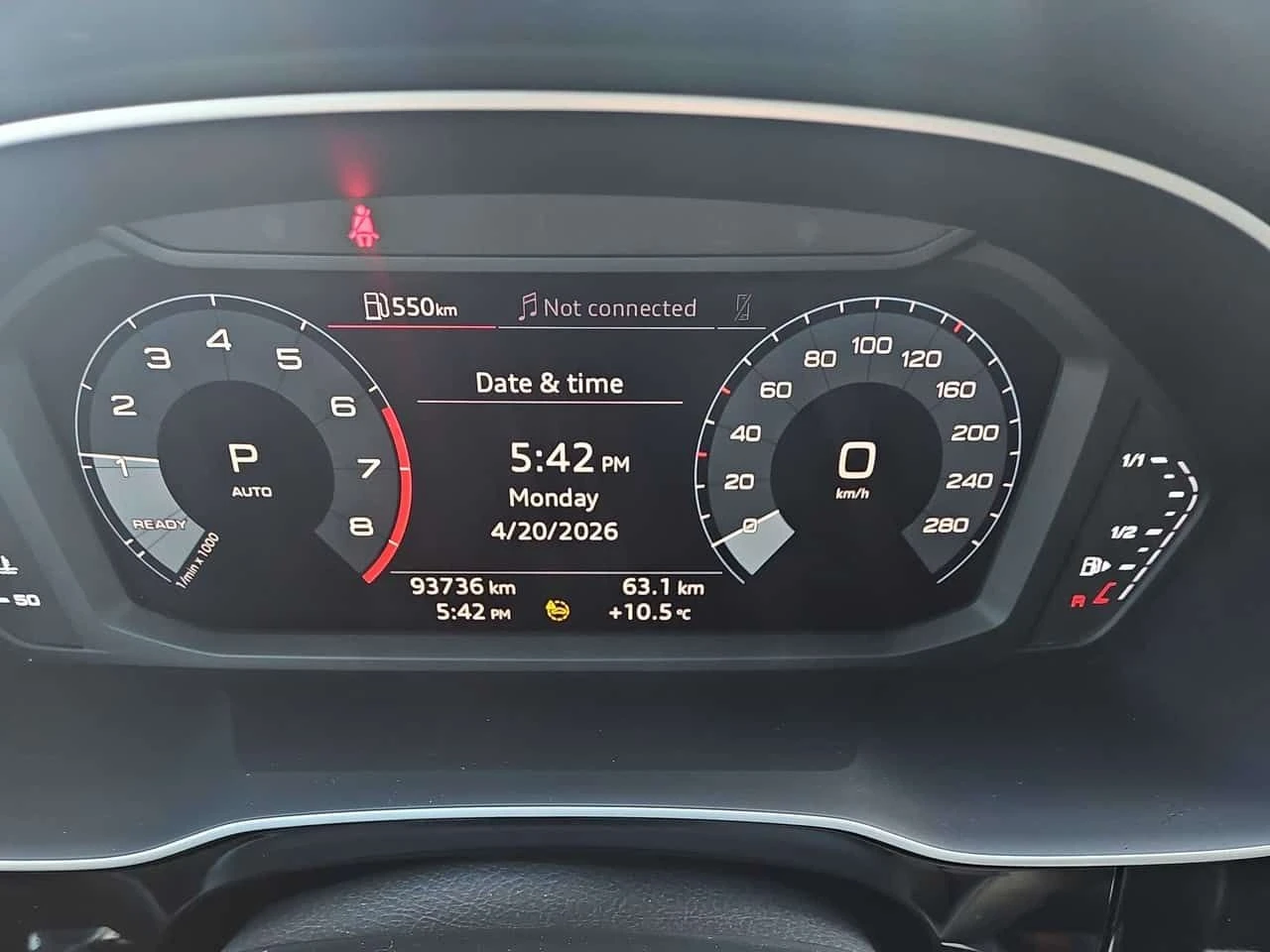Audi Q3 * БЕЗ ЗАБЕЛЕЖКИ* ГЛАВНО ПРЕДСТАВИТЕЛСТВО* , снимка 8 - Автомобили и джипове - 54366988