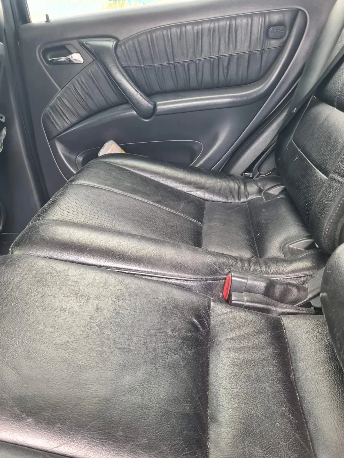Mercedes-Benz ML 270, снимка 9 - Автомобили и джипове - 54511657
