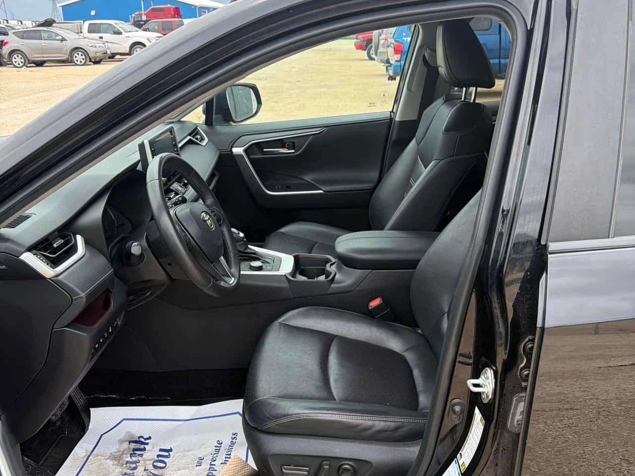 Toyota Rav4 * Hybrid Limited * DISTRONIC* ОБДУХВАНЕ* JBL* , снимка 10 - Автомобили и джипове - 55099912