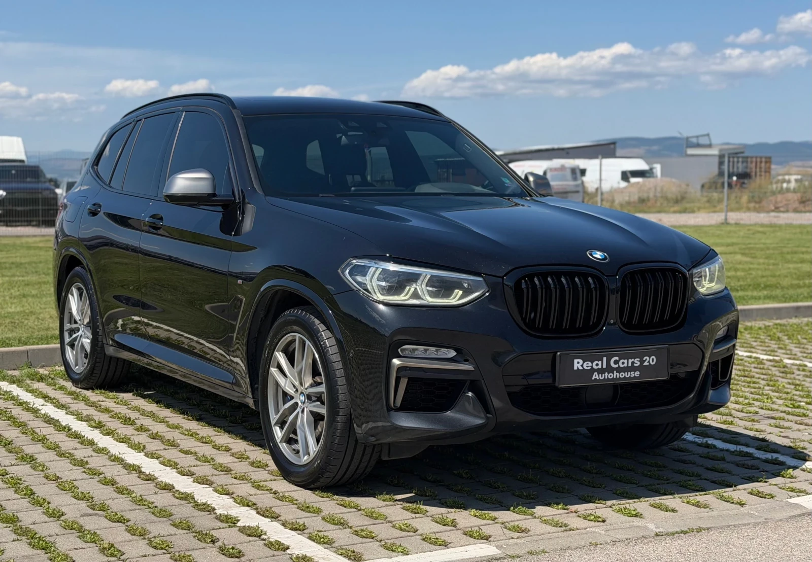 BMW X3 M40i* DISTR* HUD* 360 CAM* KEYLESS* PANO* H/K*  | Mobile.bg � ����������� 3