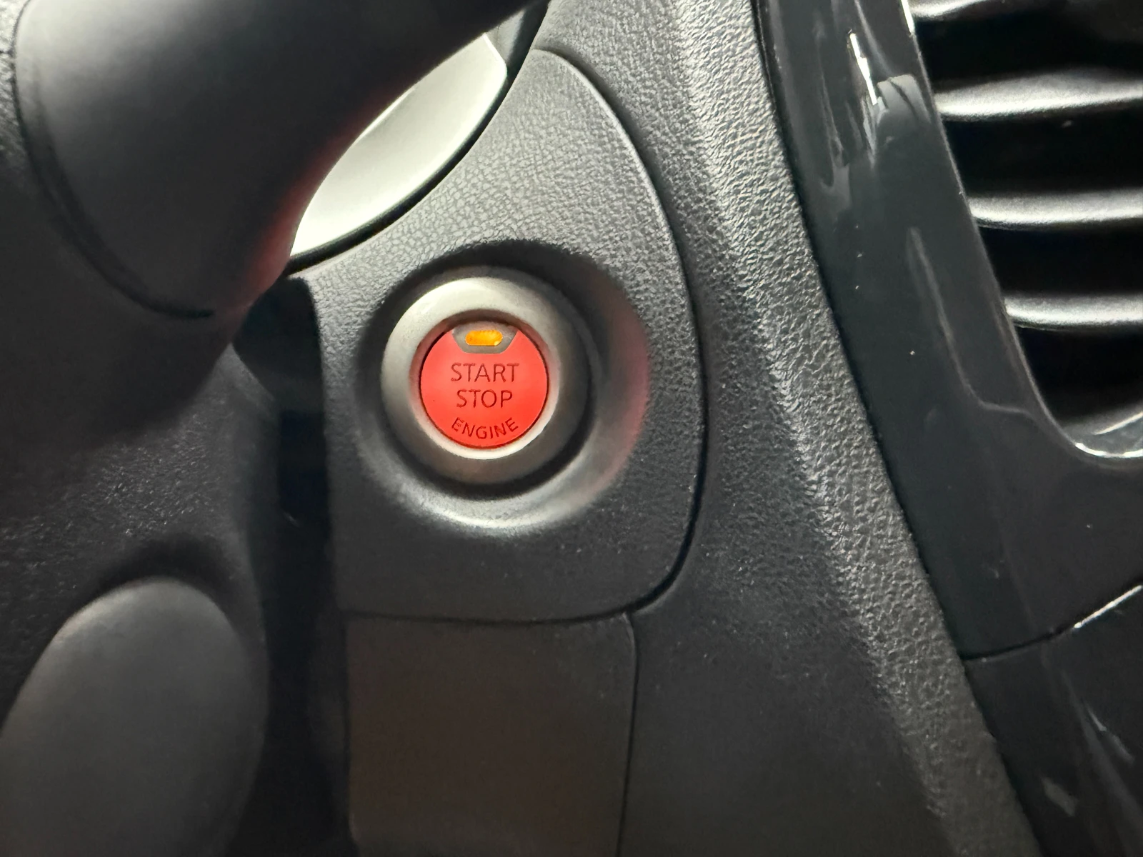 Nissan Juke 1.6i 190 к.с., снимка 16 - Автомобили и джипове - 55693441