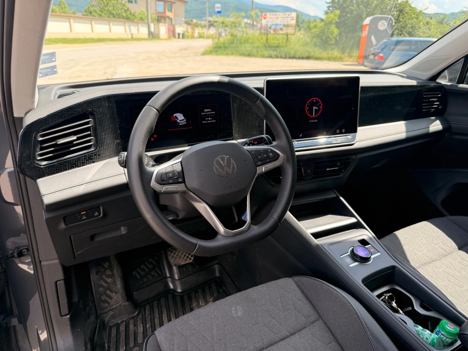 VW Tiguan Elegance 1.5 eTSI DSG B гаранция, снимка 9 - Автомобили и джипове - 55881071
