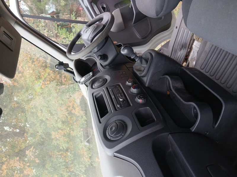 Renault Master, снимка 9 - Бусове и автобуси - 52669233