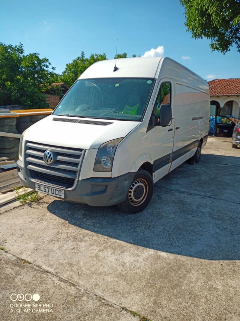 VW Crafter, снимка 2 - Бусове и автобуси - 47646216