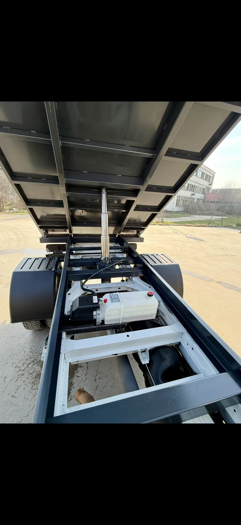 Mercedes-Benz Sprinter Нов* Самосвал 419(3.0мотор 190коня), снимка 13 - Бусове и автобуси - 53907007