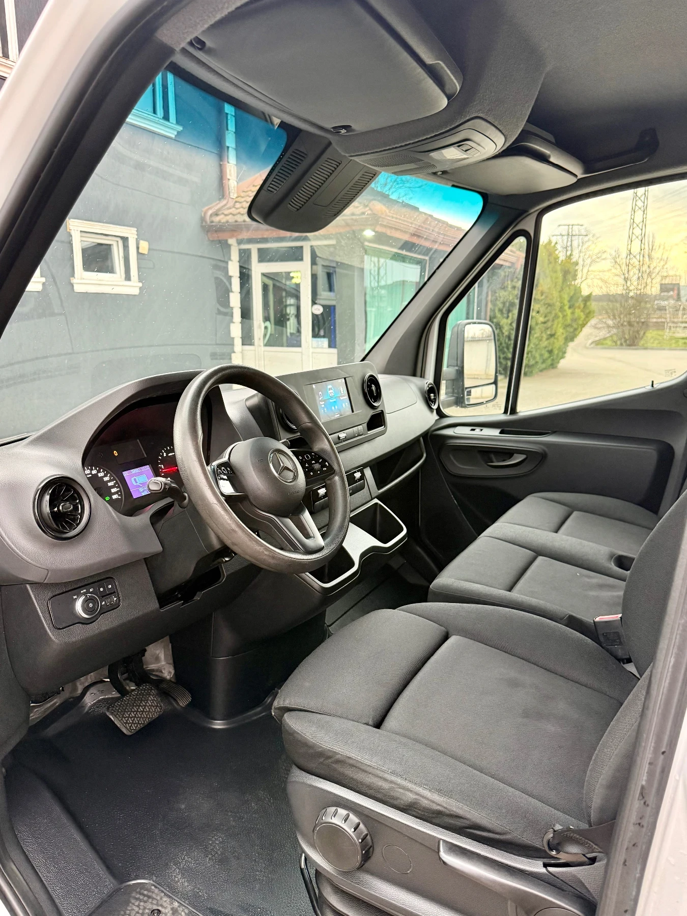 Mercedes-Benz Sprinter Нов* Самосвал 419(3.0мотор 190коня), снимка 11 - Бусове и автобуси - 53907007