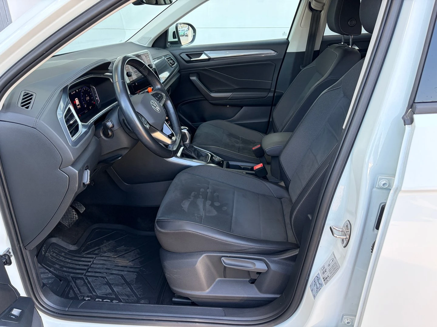 VW Crafter, снимка 10 - Бусове и автобуси - 56421203