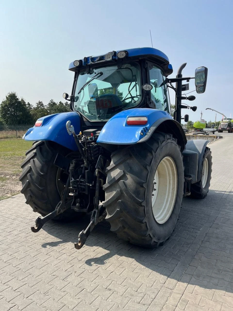 Трактор New Holland T.7200 - изображение 8