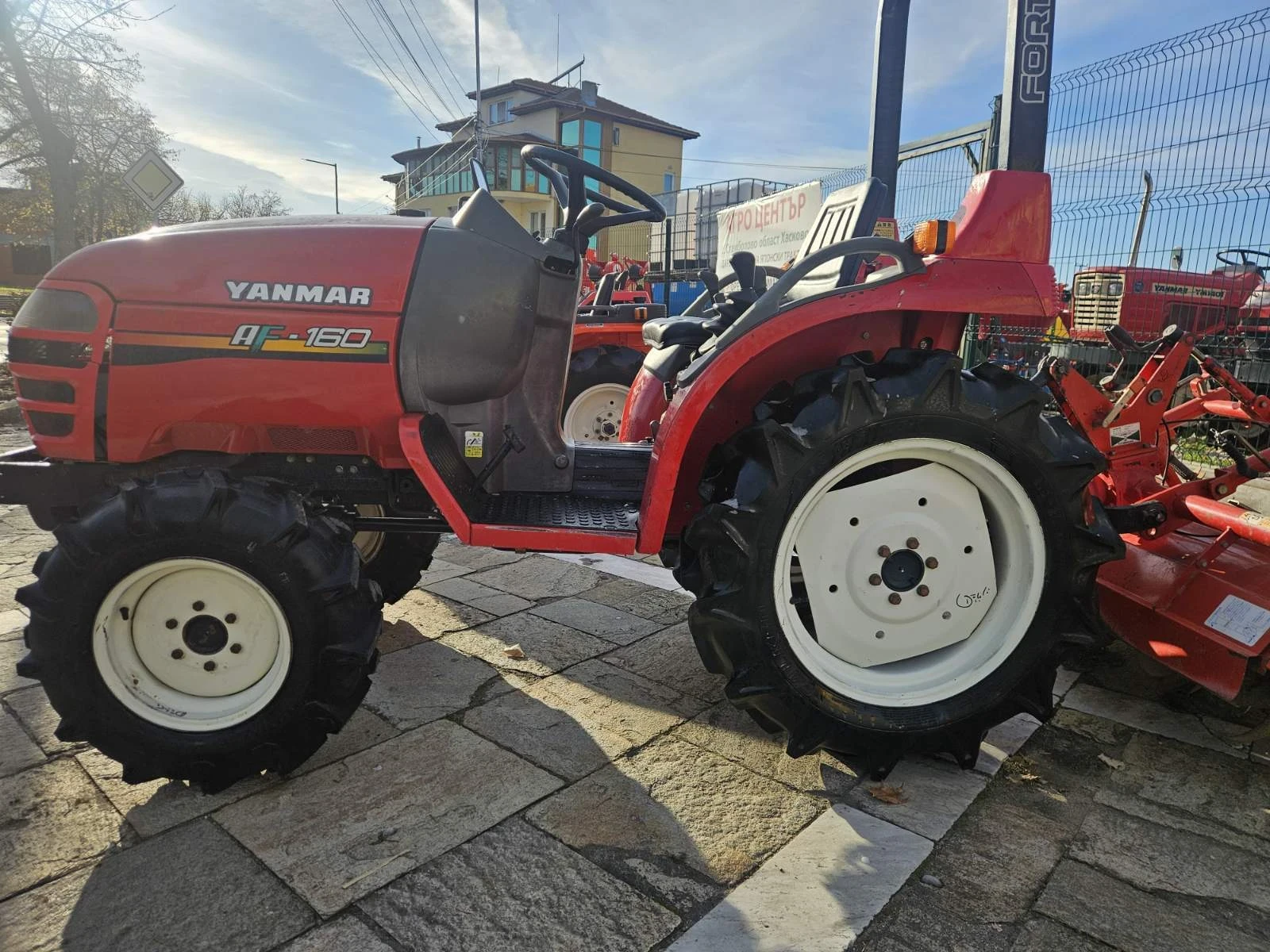 Трактор Yanmar AF160, 4x4 - изображение 4