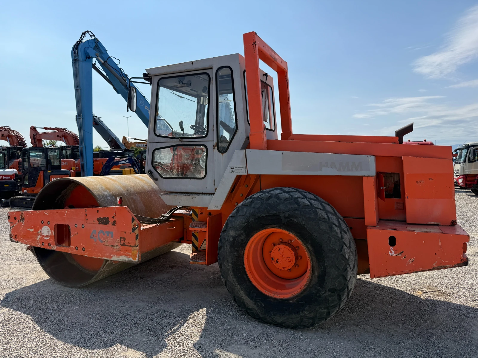 Валяк Hamm 4011 D, снимка 3 - Индустриална техника - 55663058