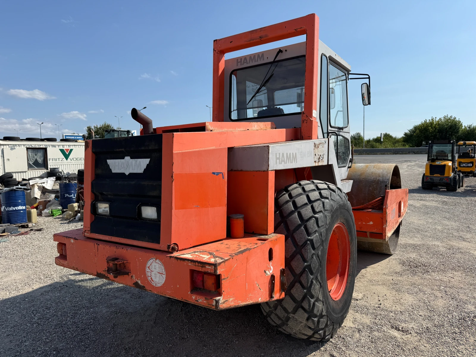 Валяк Hamm 4011 D, снимка 13 - Индустриална техника - 55663058