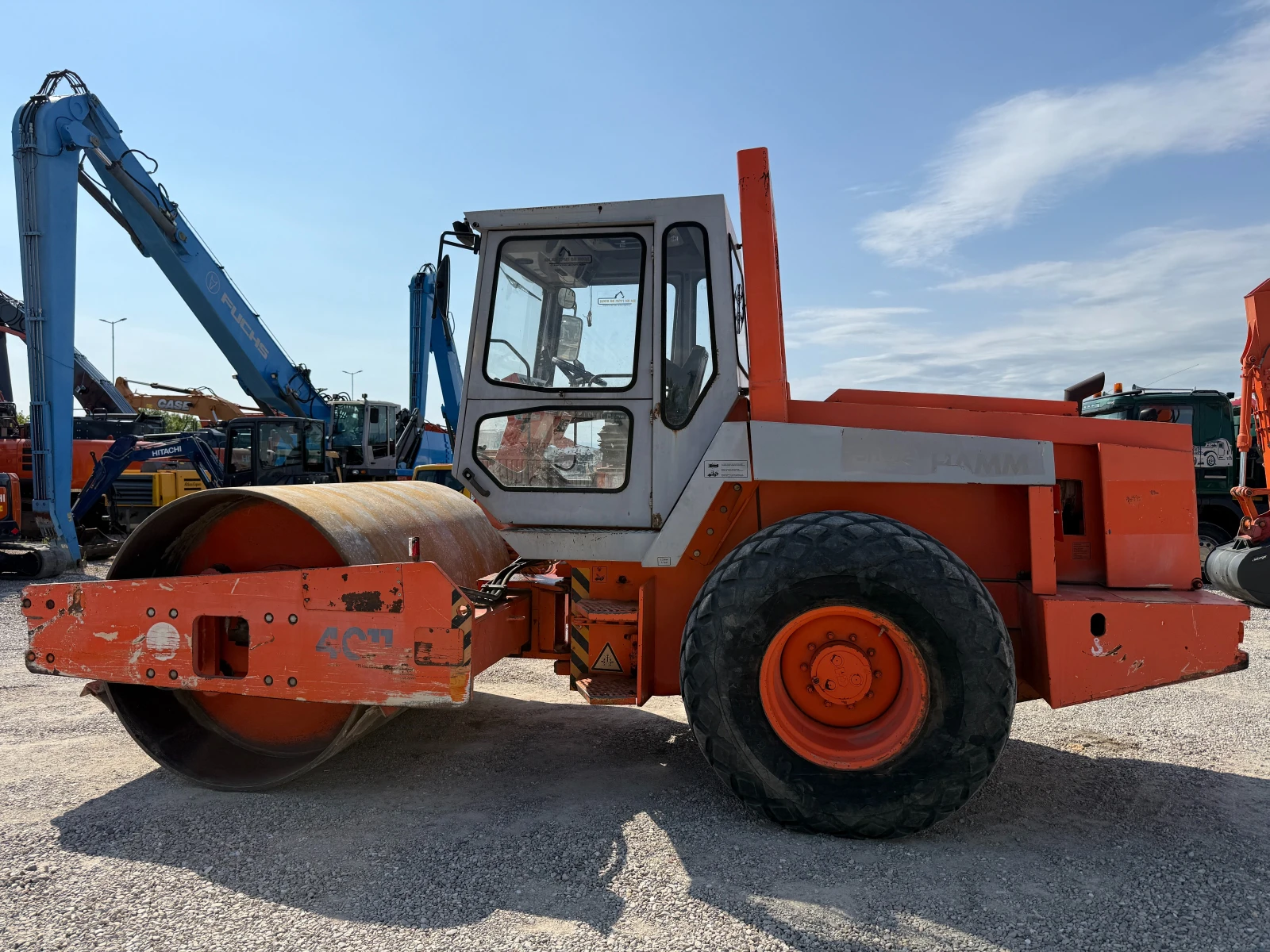 Валяк Hamm 4011 D, снимка 4 - Индустриална техника - 55663058
