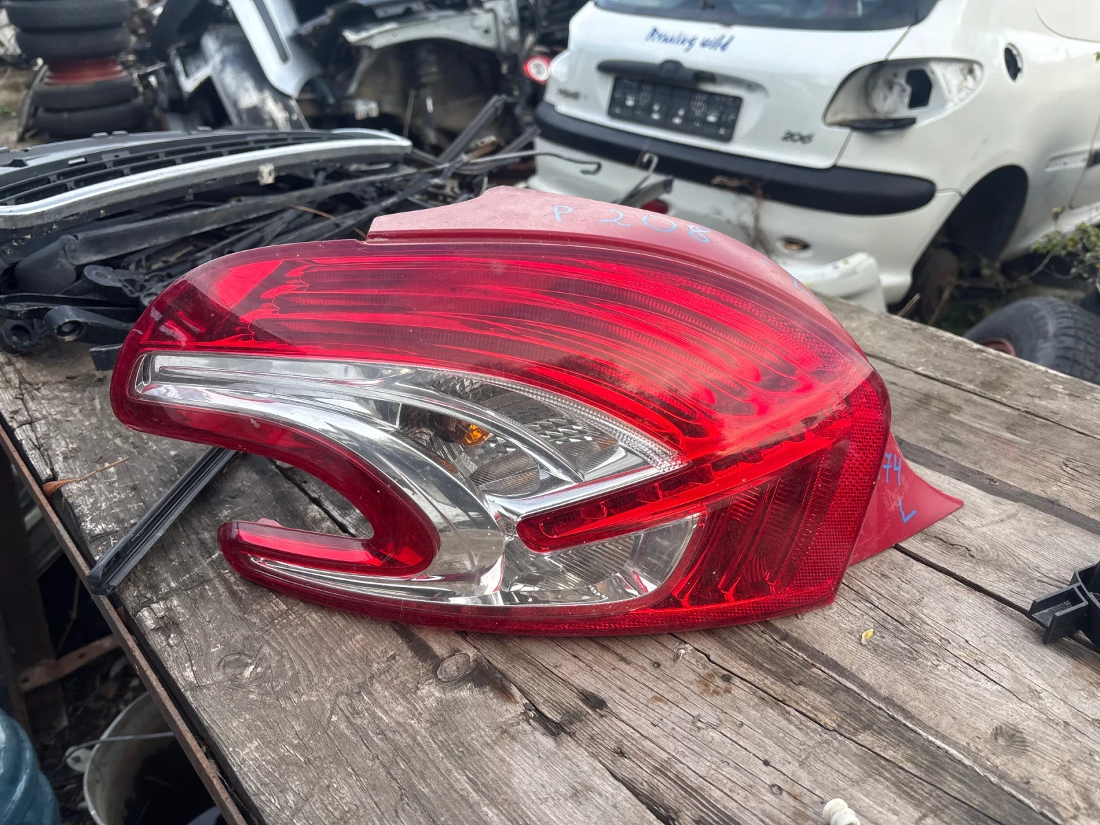    Peugeot /  208 (2012-2019) | Mobile.bg   1