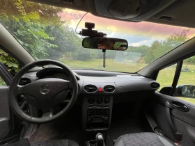 Mercedes-Benz A 170, снимка 6