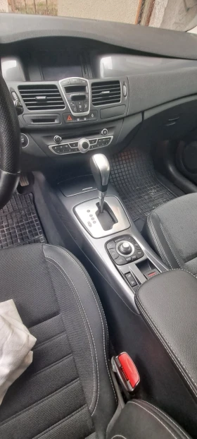 Renault Laguna 2.0 Т, снимка 8