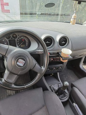 Seat Ibiza, снимка 9 - Автомобили и джипове - 42956998