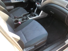 Subaru Forester 2.0-4x4-клима - 11800 лв. - 84306323 11